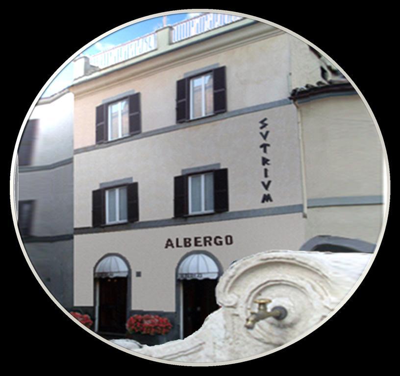 Hotel Sutrium Kültér fotó